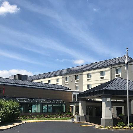 芝加哥卡罗尔流/惠顿假日套房酒店 罗斯奇姆 外观 照片